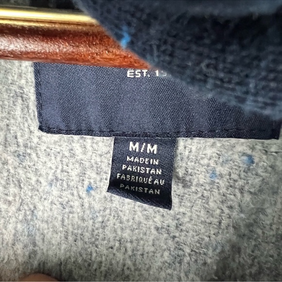 American Eagle Baseball Style Jacket Gray & Blue
Size Medium - Picture 7 of 11